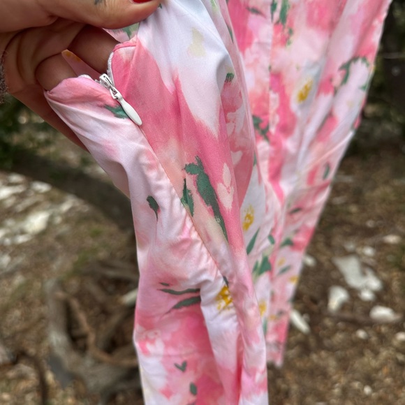 Spring dress - Picture 5 of 7